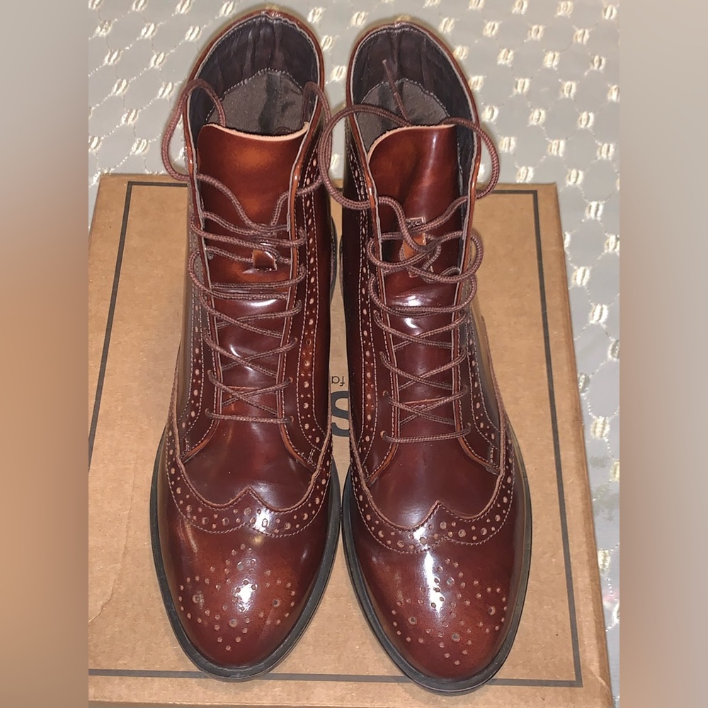 ASOS Aliance leather lace up boots. UK 6 US 8.5
